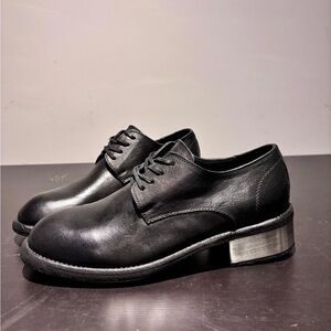 Guidi Black Leather Derby Shoes with Metallic Heel